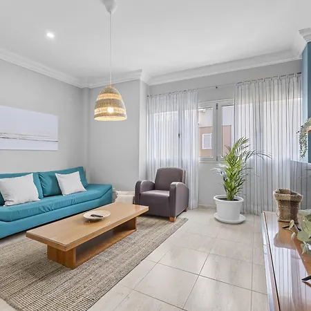 Piso Don Eduardo 2 דירה